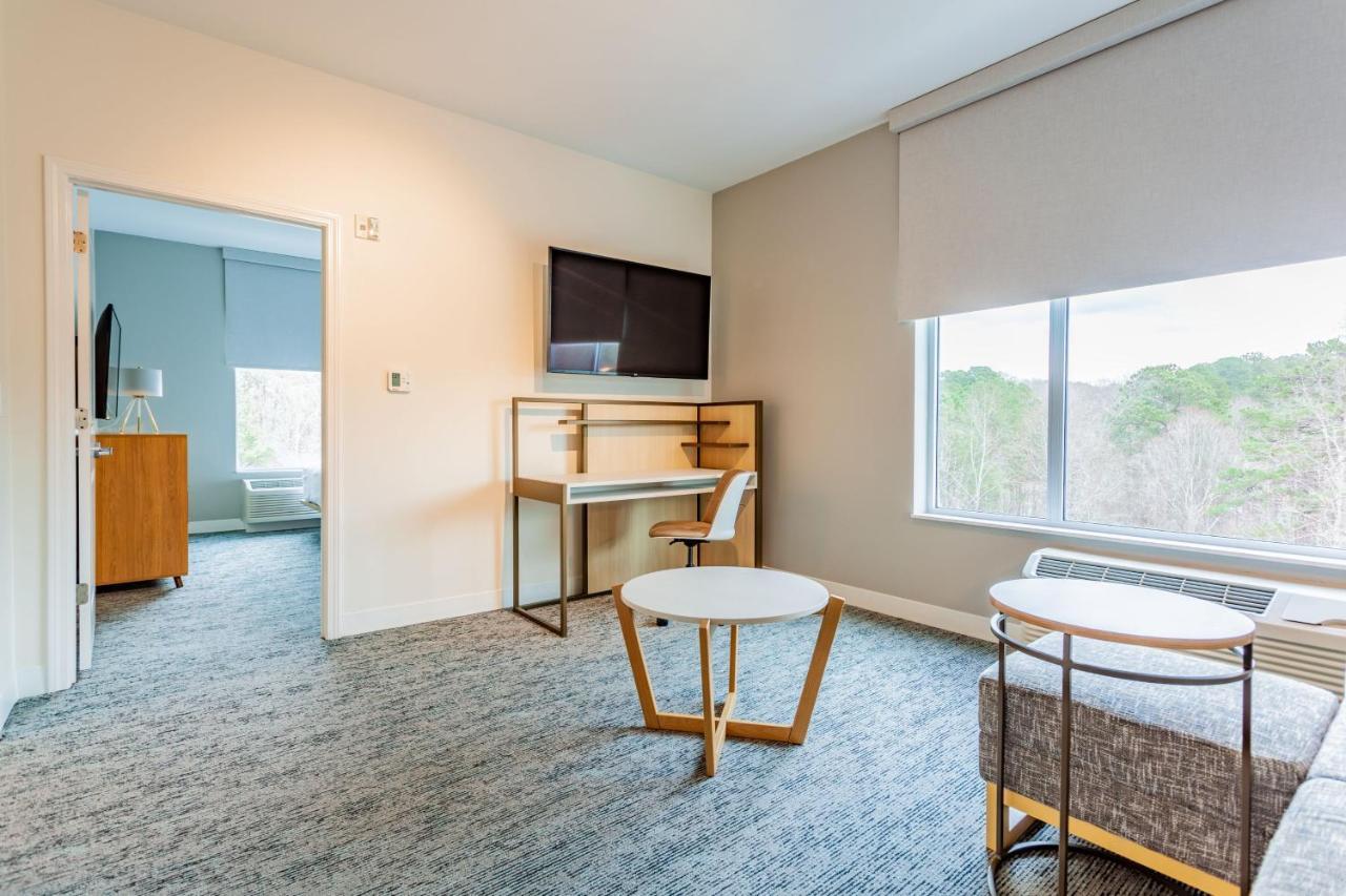 Towneplace Suites By Marriott Raleigh - University Area Extérieur photo