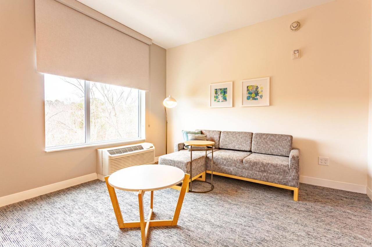 Towneplace Suites By Marriott Raleigh - University Area Extérieur photo